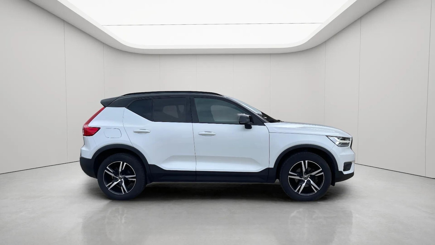 Used Volvo XC40 2018 for sale - 78086150: Photo 12