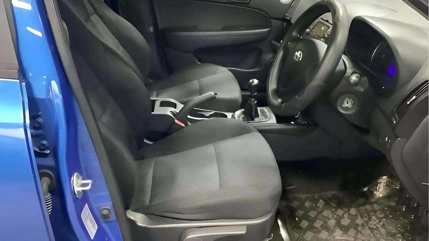 Used Hyundai i30 2010 for sale - 78070320: Photo 5