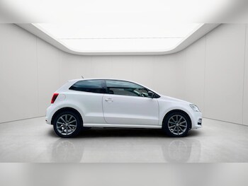 Used Volkswagen Polo 2015 for sale - 78813101: Photo