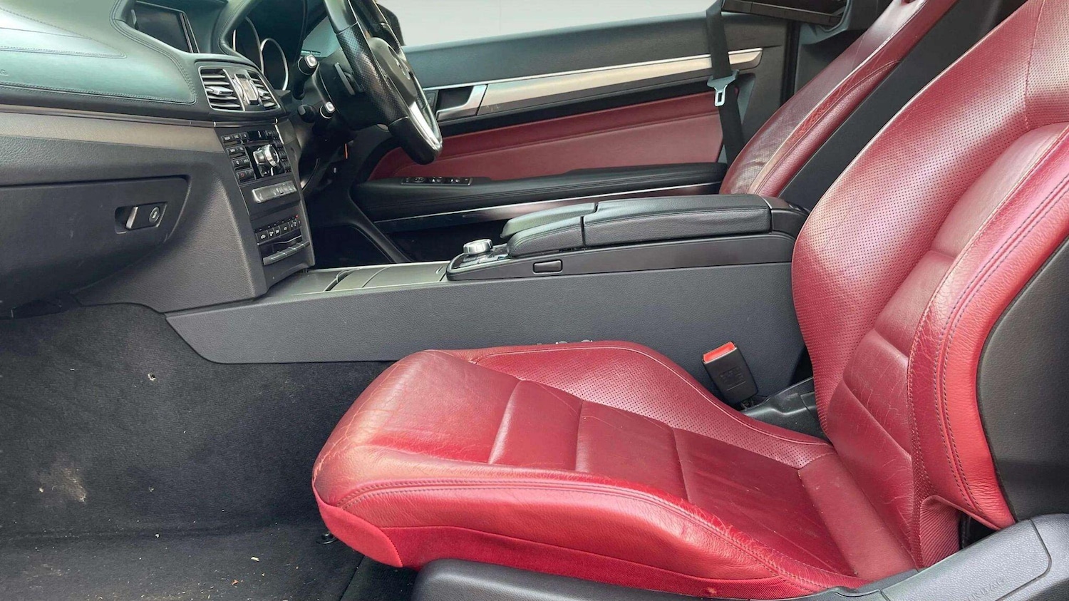 Used Mercedes-Benz E Class 2014 for sale - 78086427: Photo 16