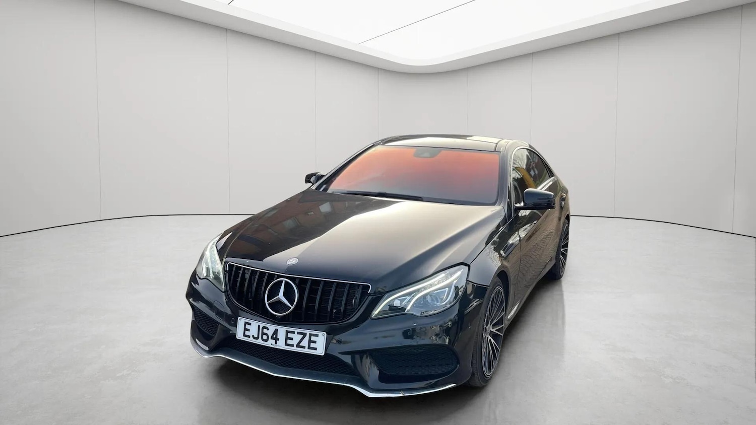 Used Mercedes-Benz E Class 2014 for sale - 78086427: Photo 3