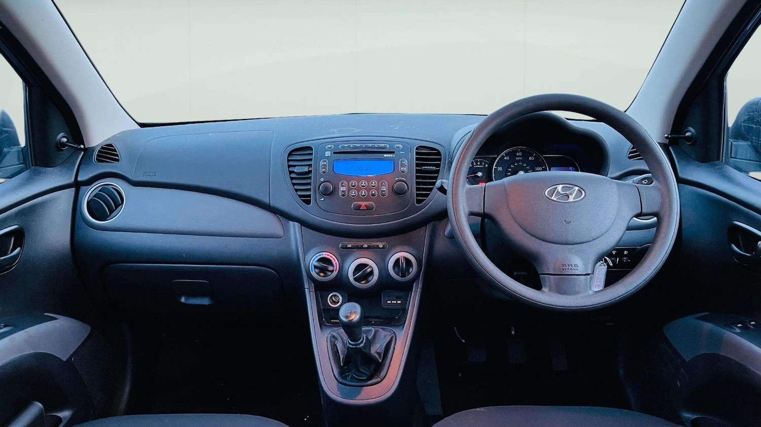 Used Hyundai i10 2013 for sale - 78085924: Photo 17