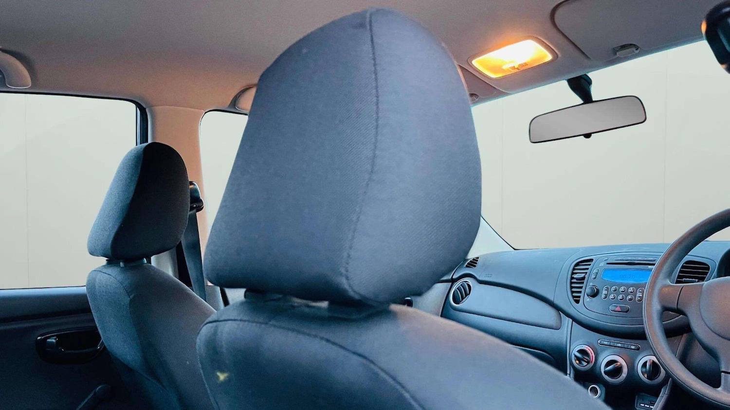 Used Hyundai i10 2013 for sale - 78085924: Photo 19