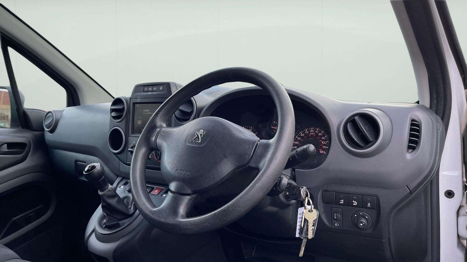 Used Peugeot Partner 2017 for sale - 78171242: Photo 18