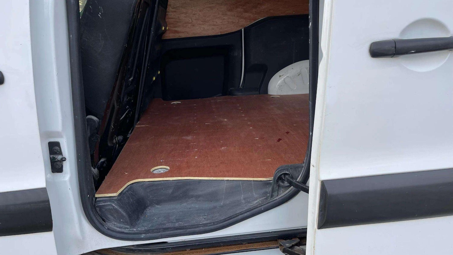 Used Peugeot Partner 2017 for sale - 78171242: Photo 27