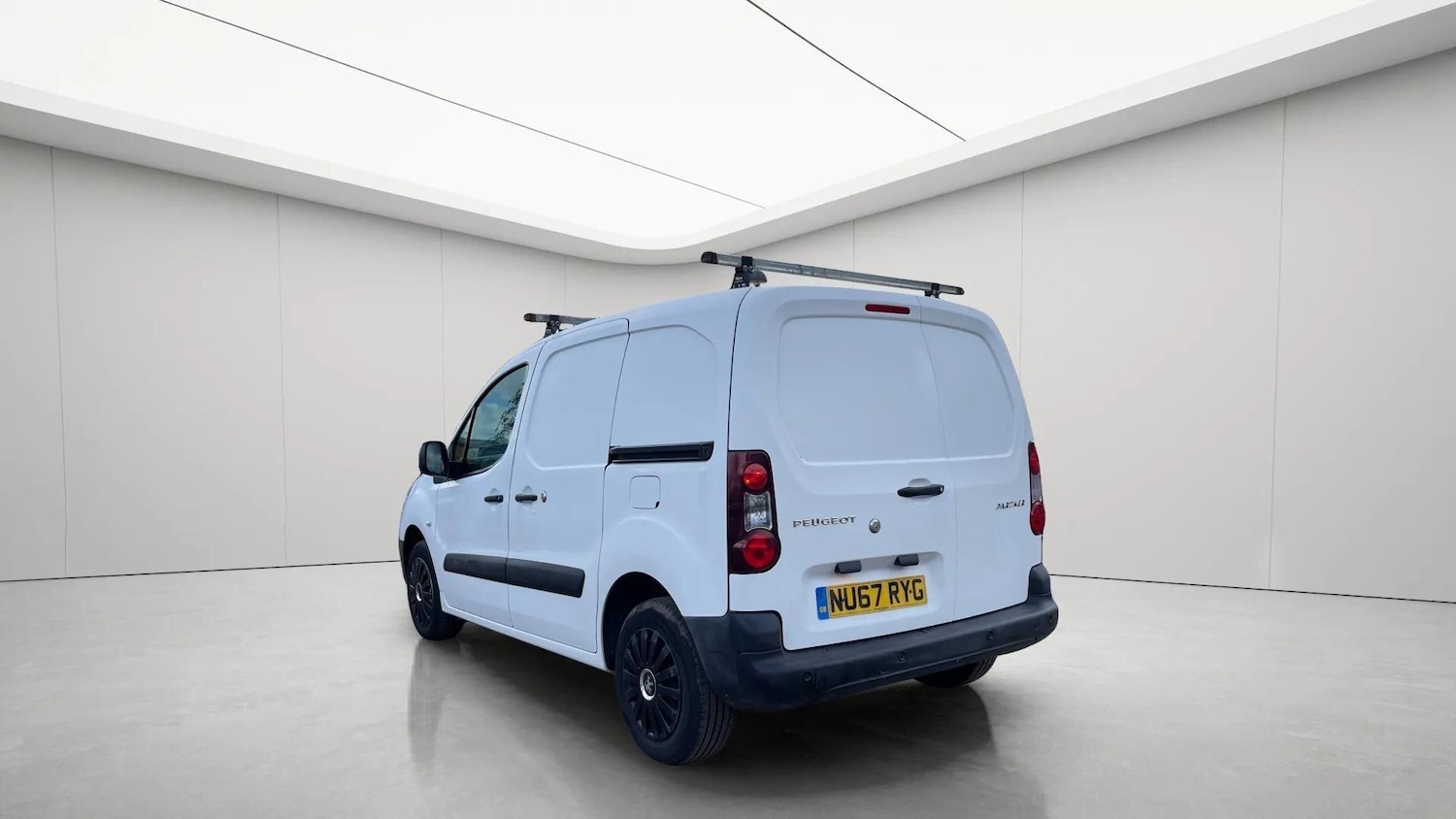 Used Peugeot Partner 2017 for sale - 78171242: Photo 6