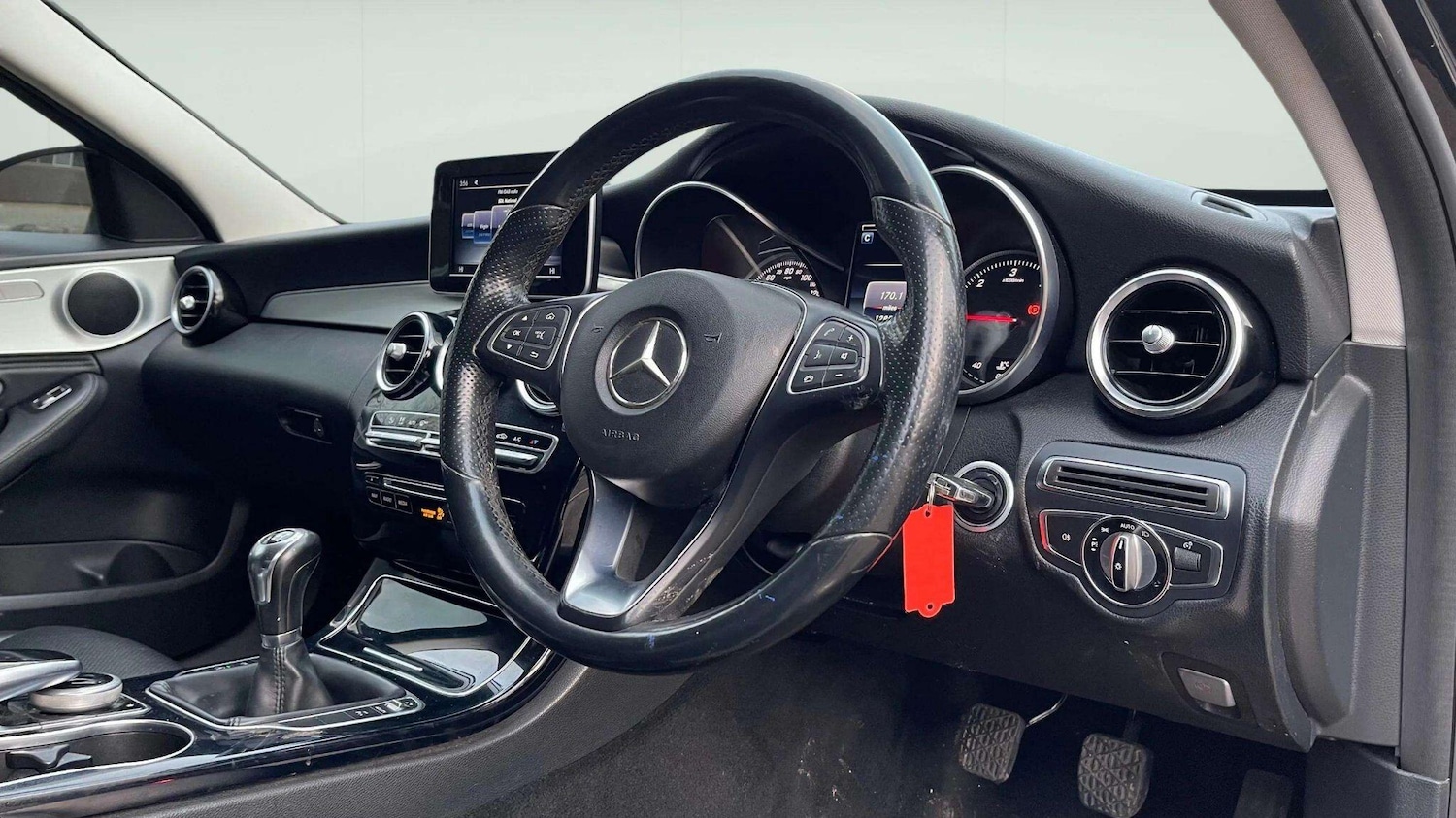 Used Mercedes-Benz C Class 2014 for sale - 78170118: Photo 13