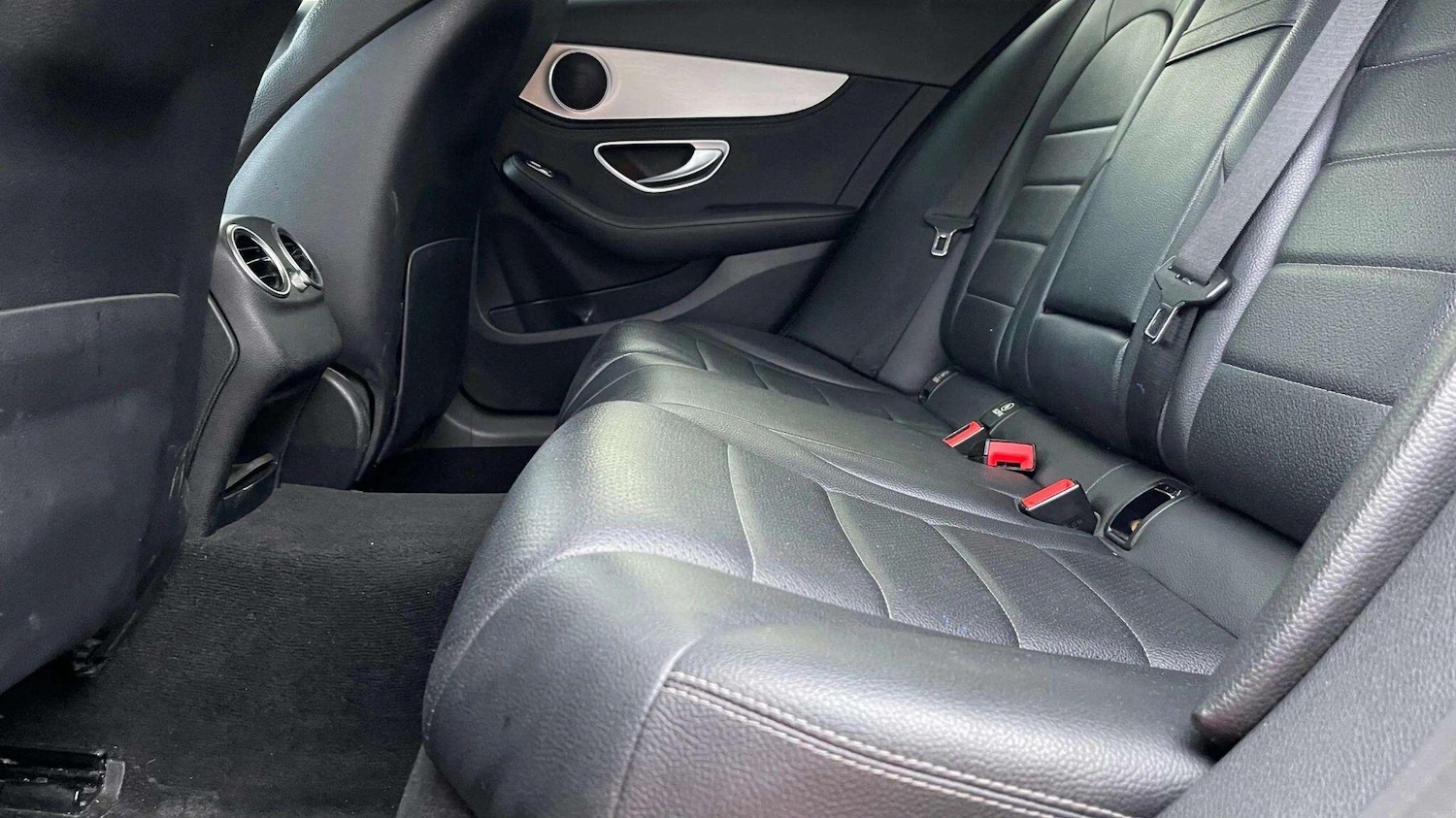 Used Mercedes-Benz C Class 2014 for sale - 78170118: Photo 23