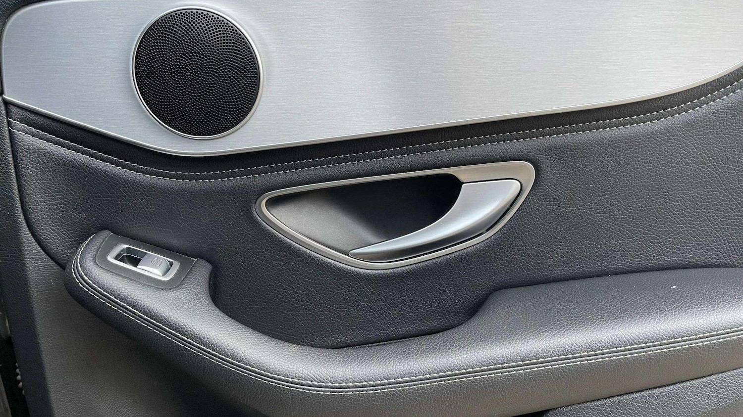 Used Mercedes-Benz C Class 2014 for sale - 78170118: Photo 34