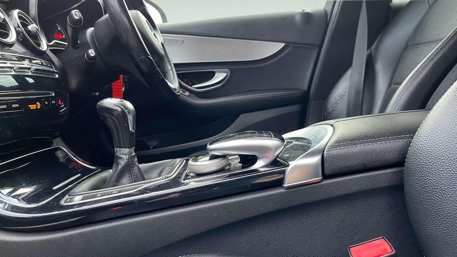 Used Mercedes-Benz C Class 2014 for sale - 78170118: Photo 40