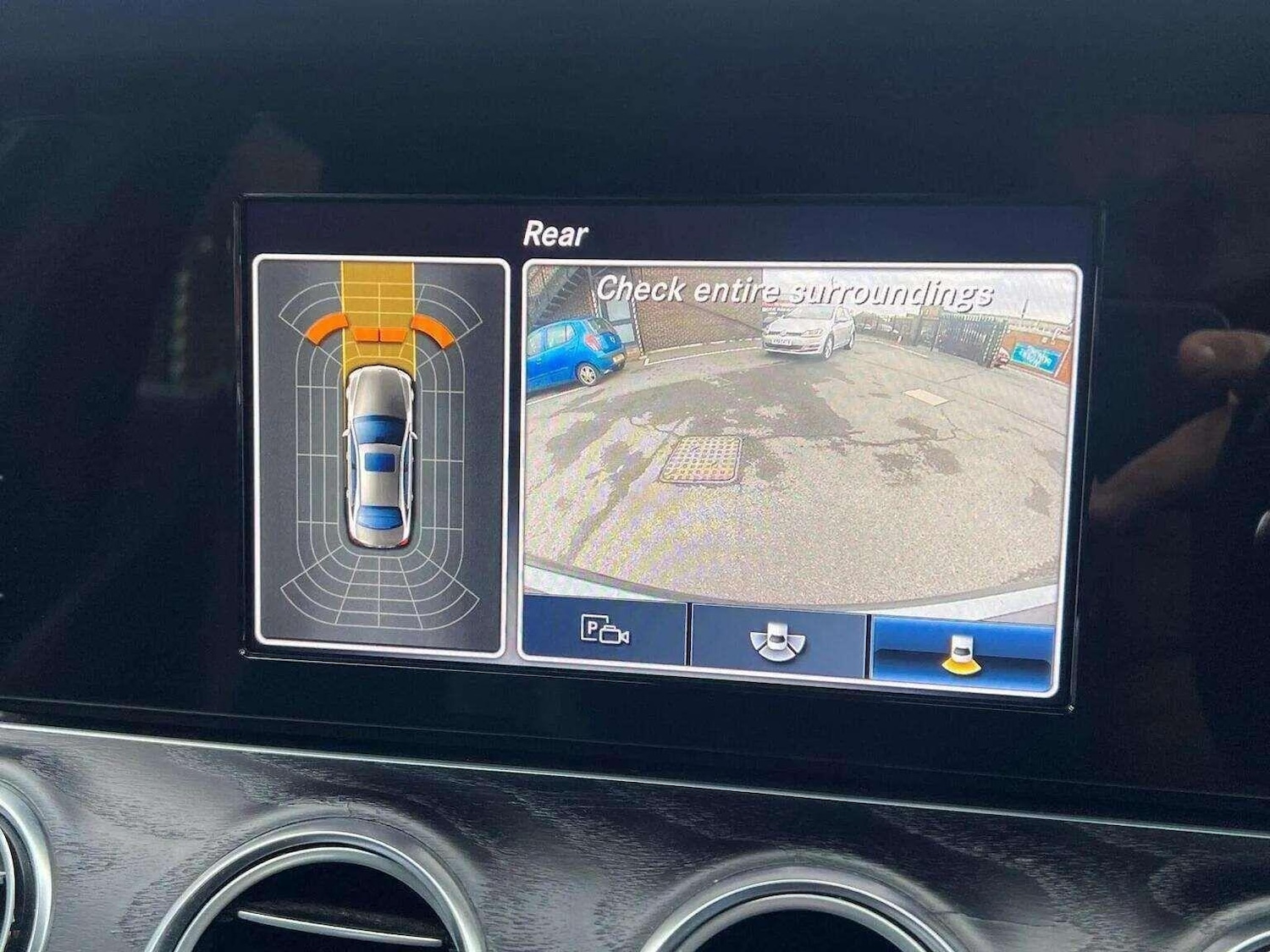 Used Mercedes-Benz E Class 2017 for sale - 78070303: Photo 7