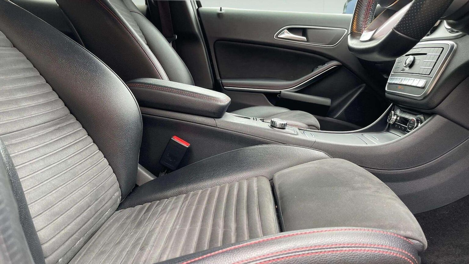 Used Mercedes-Benz GLA 2018 for sale - 78070607: Photo 19