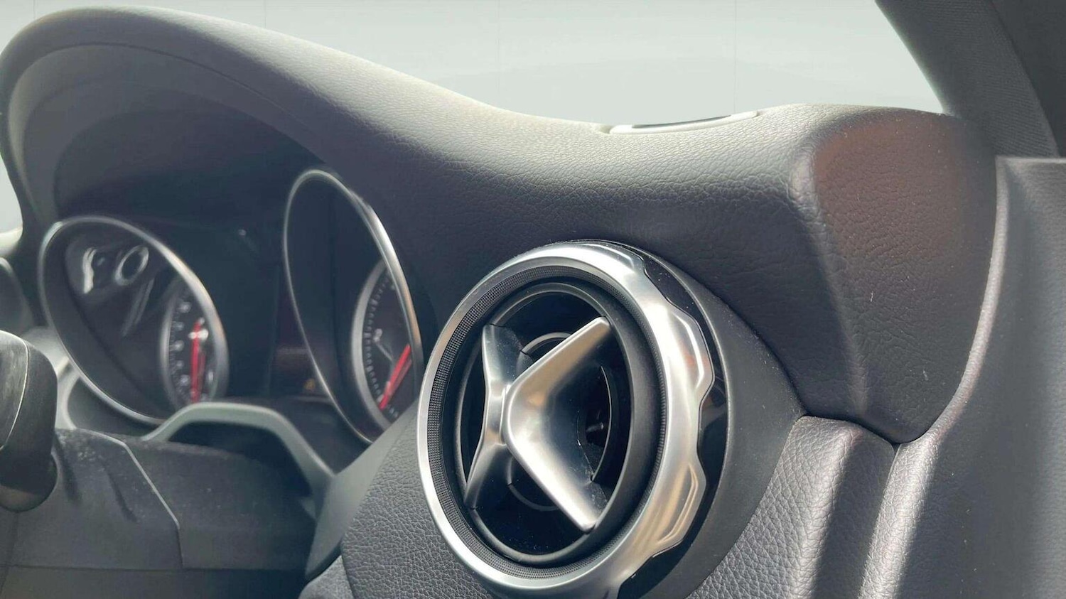 Used Mercedes-Benz GLA 2018 for sale - 78070607: Photo 28