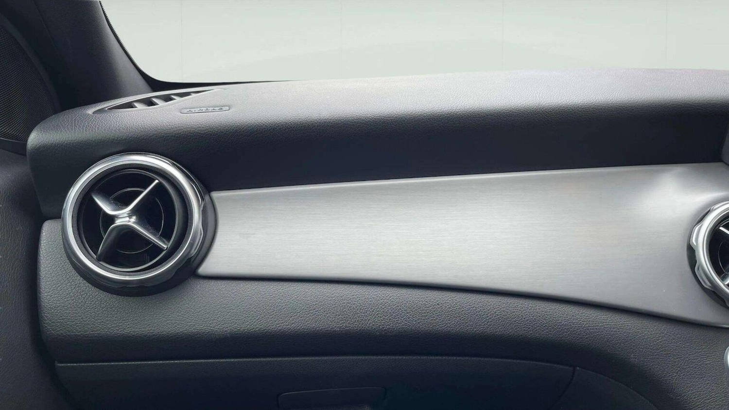 Used Mercedes-Benz GLA 2018 for sale - 78070607: Photo 35