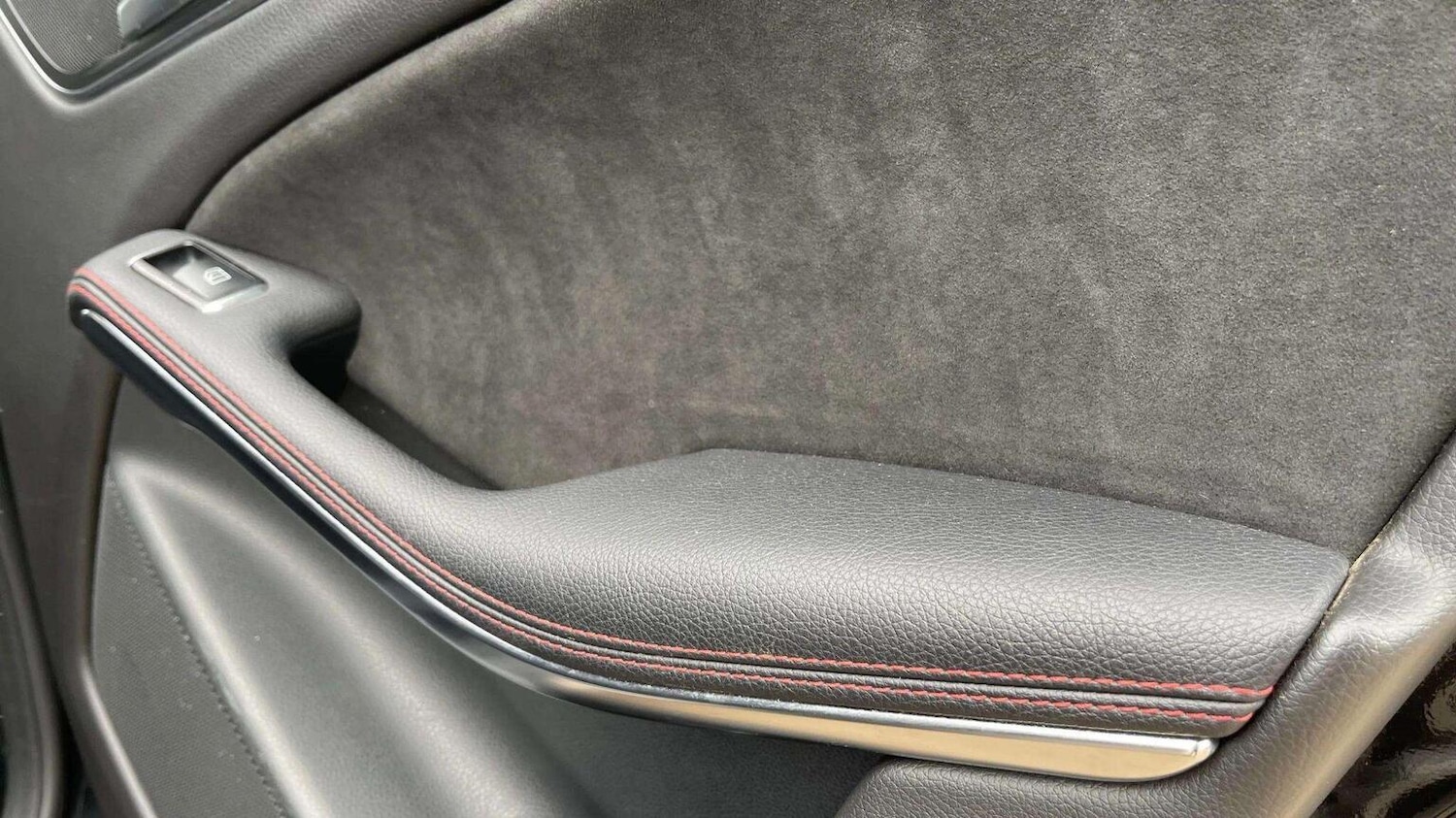 Used Mercedes-Benz GLA 2018 for sale - 78070607: Photo 38