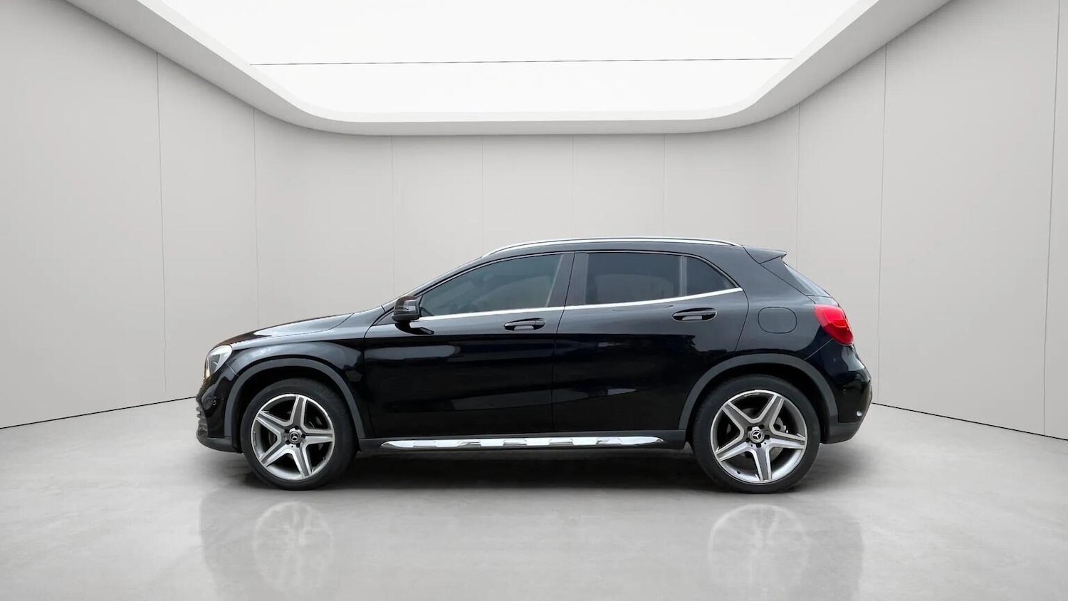 Used Mercedes-Benz GLA 2018 for sale - 78070607: Photo 6