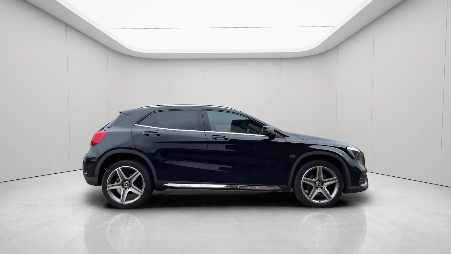 Used Mercedes-Benz GLA 2018 for sale - 78070607: Photo 8