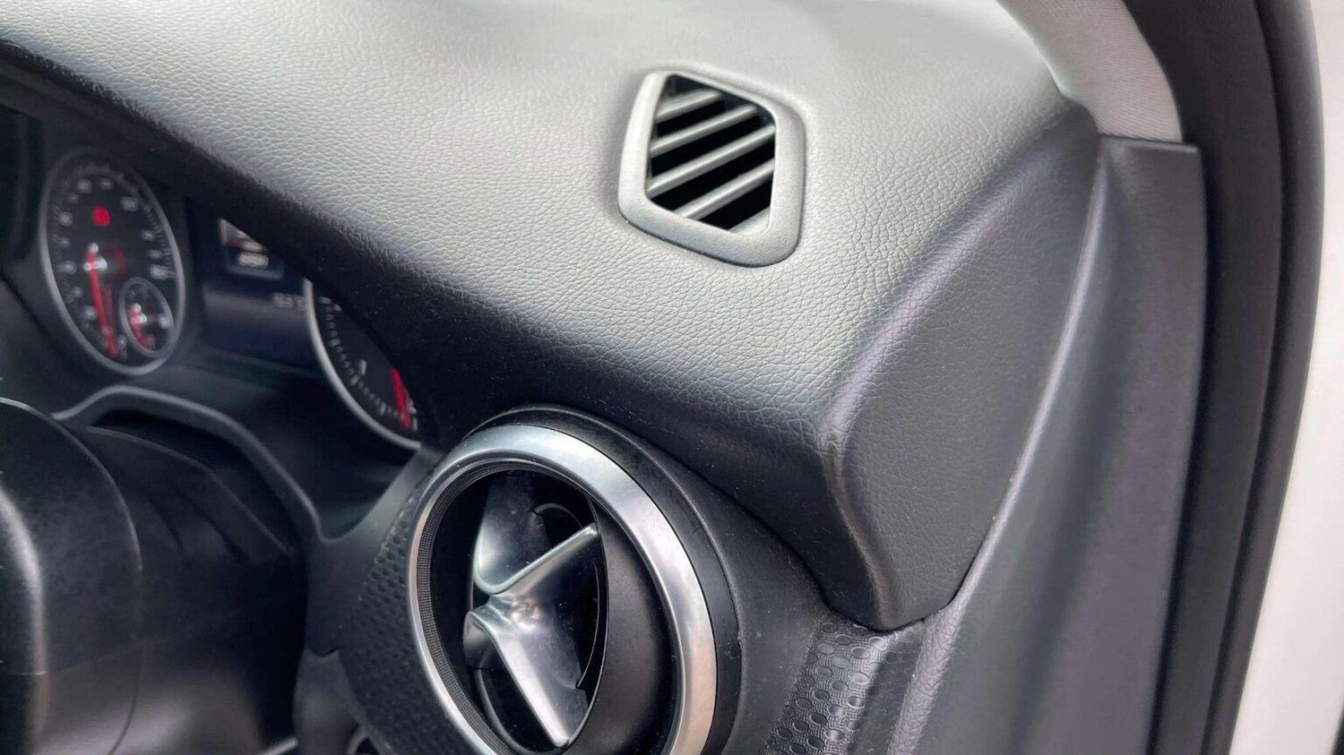 Used Mercedes-Benz A-Class 2016 for sale - 78070530: Photo 28