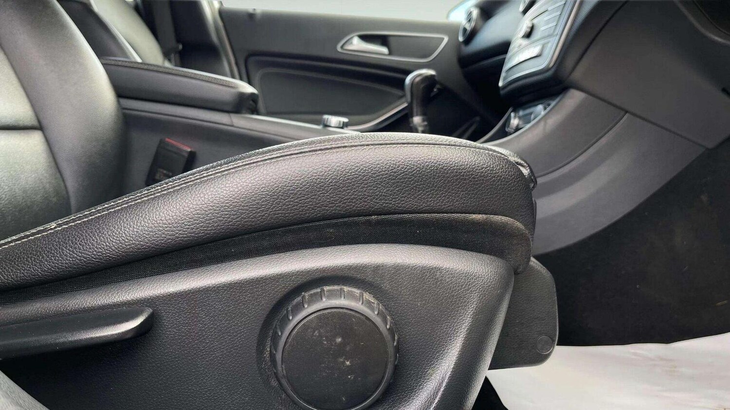 Used Mercedes-Benz A-Class 2016 for sale - 78070530: Photo 30