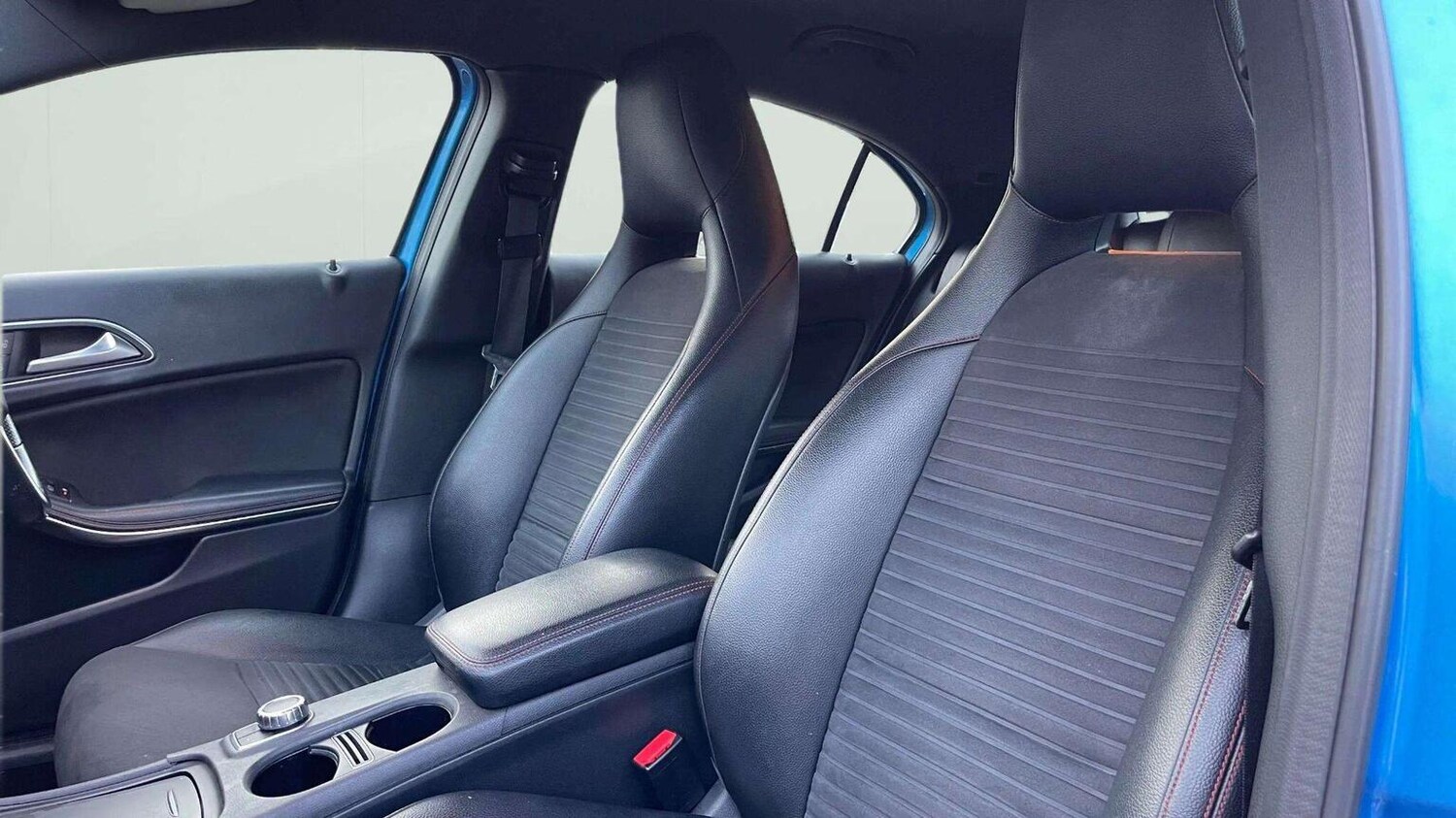 Used Mercedes-Benz A-Class 2014 for sale - 78070432: Photo 32