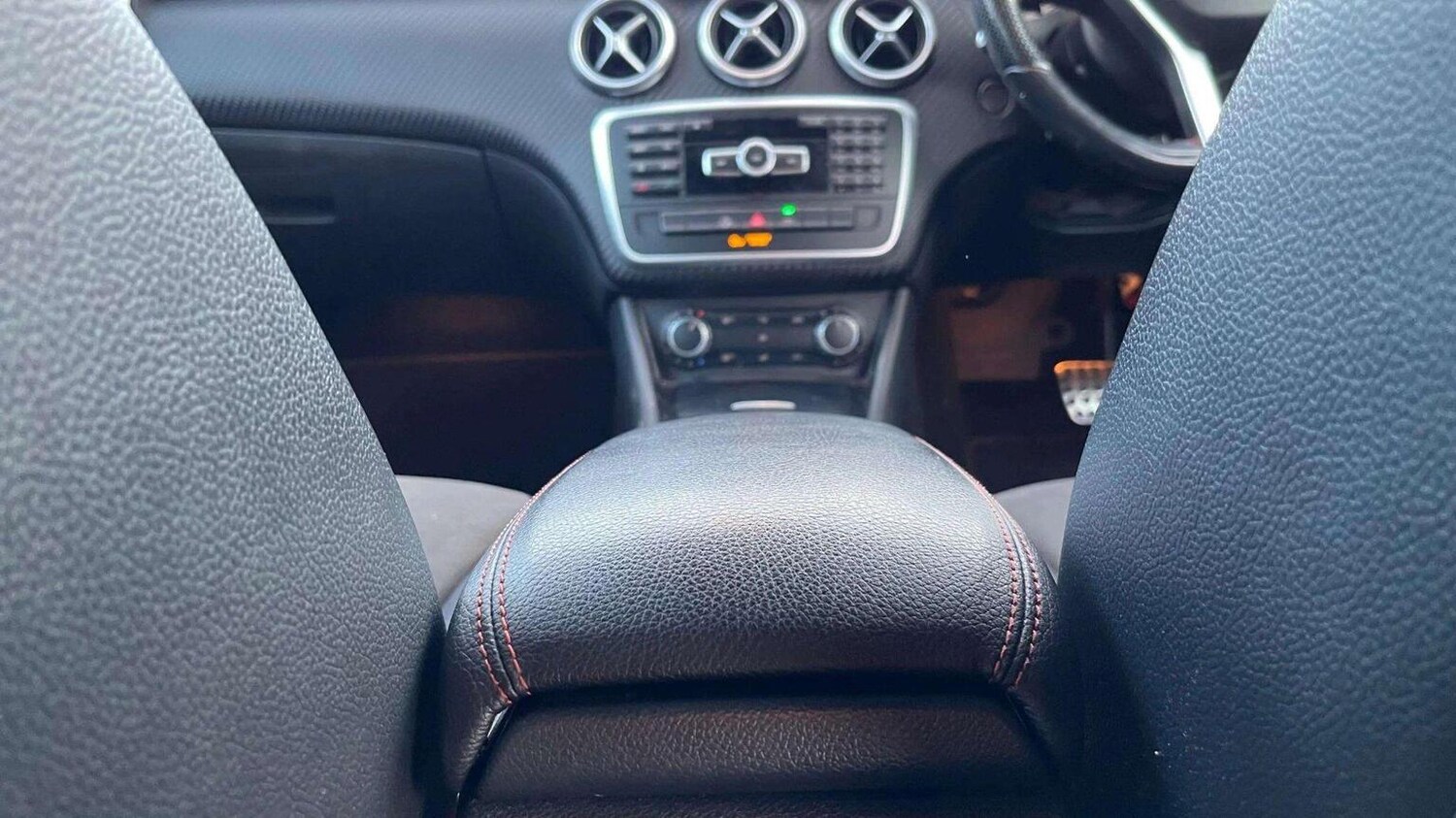 Used Mercedes-Benz A-Class 2014 for sale - 78070432: Photo 38