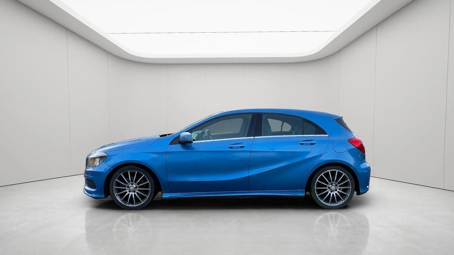 Used Mercedes-Benz A-Class 2014 for sale - 78070432: Photo 5