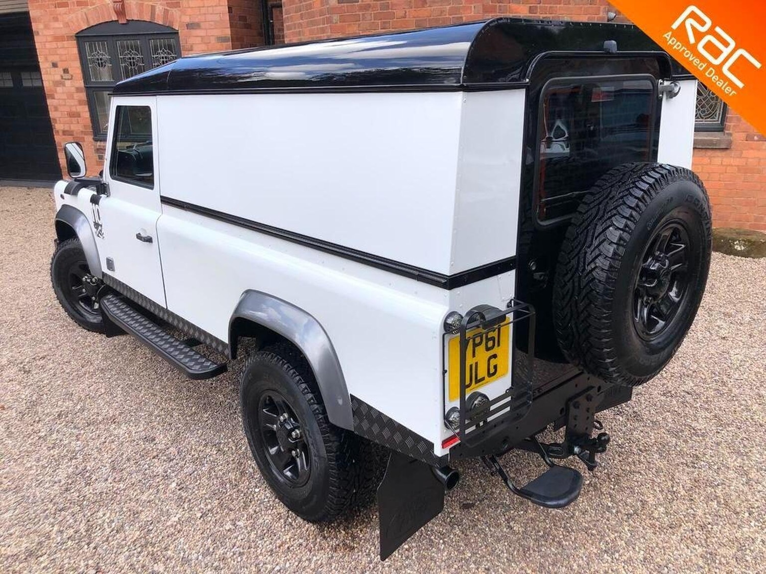 Used Land Rover Defender 2011 for sale - 77357245: Photo 13