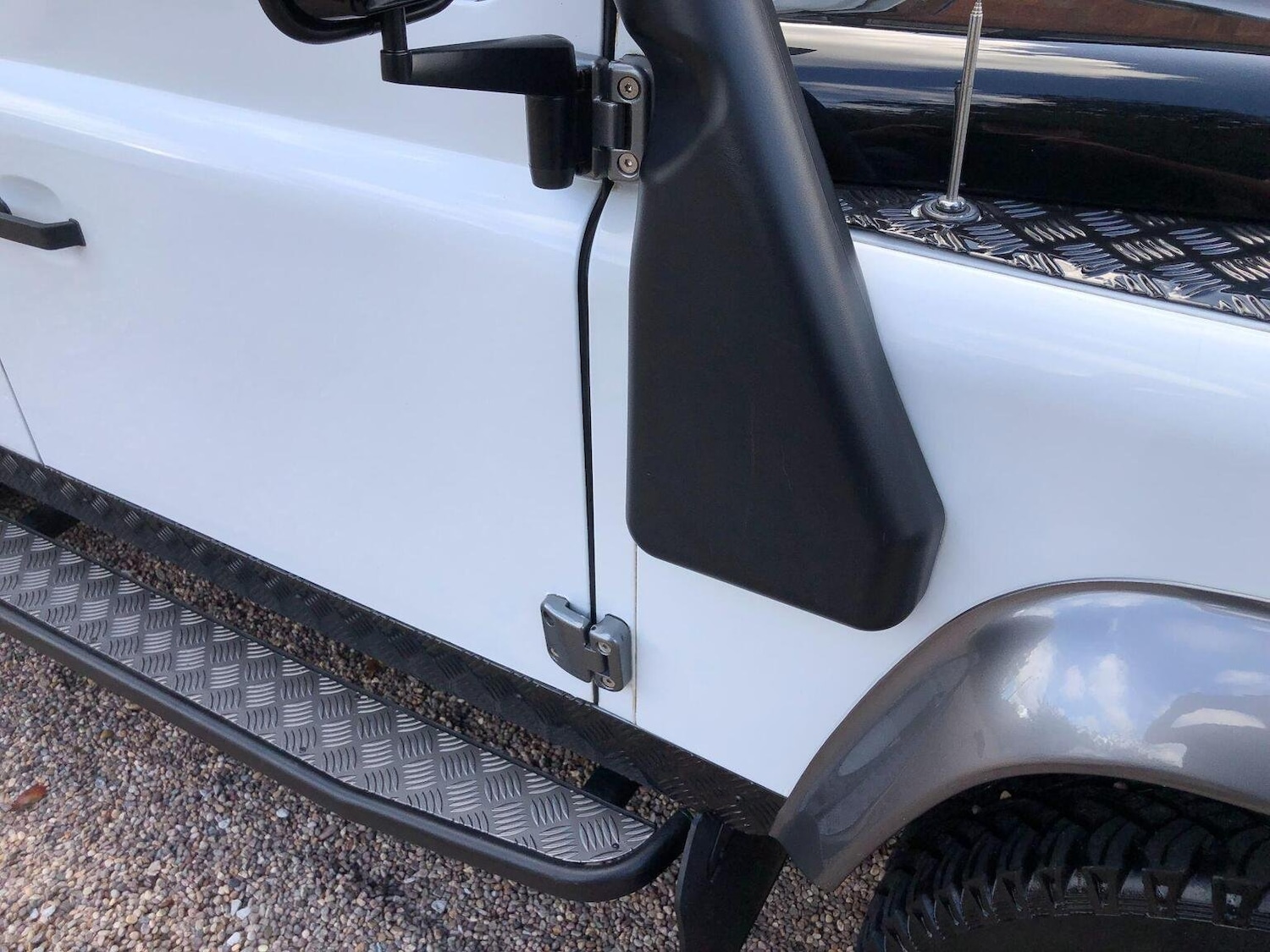 Used Land Rover Defender 2011 for sale - 77357245: Photo 20