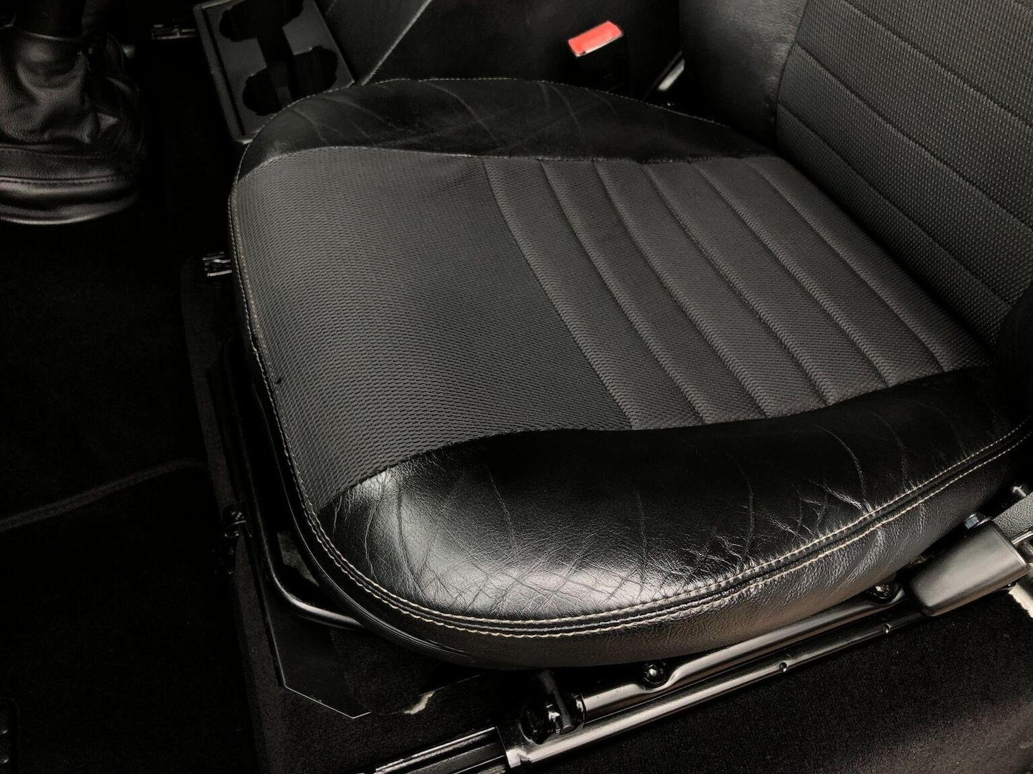 Used Land Rover Defender 2011 for sale - 77357245: Photo 55