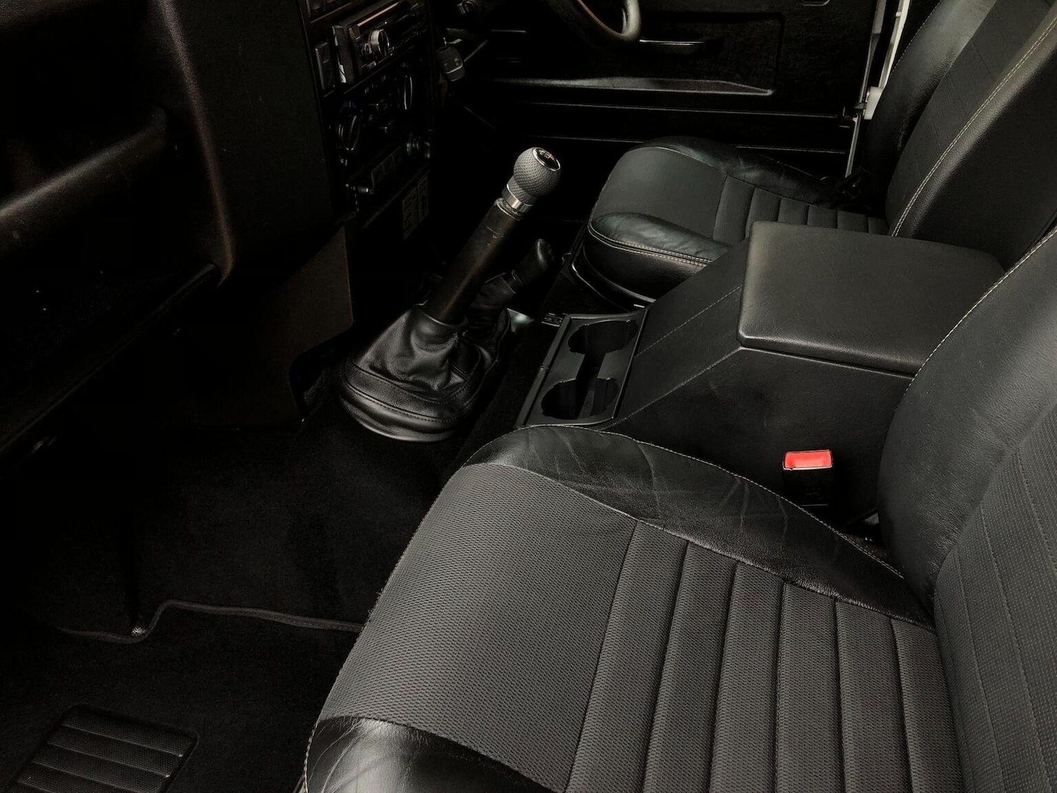 Used Land Rover Defender 2011 for sale - 77357245: Photo 56