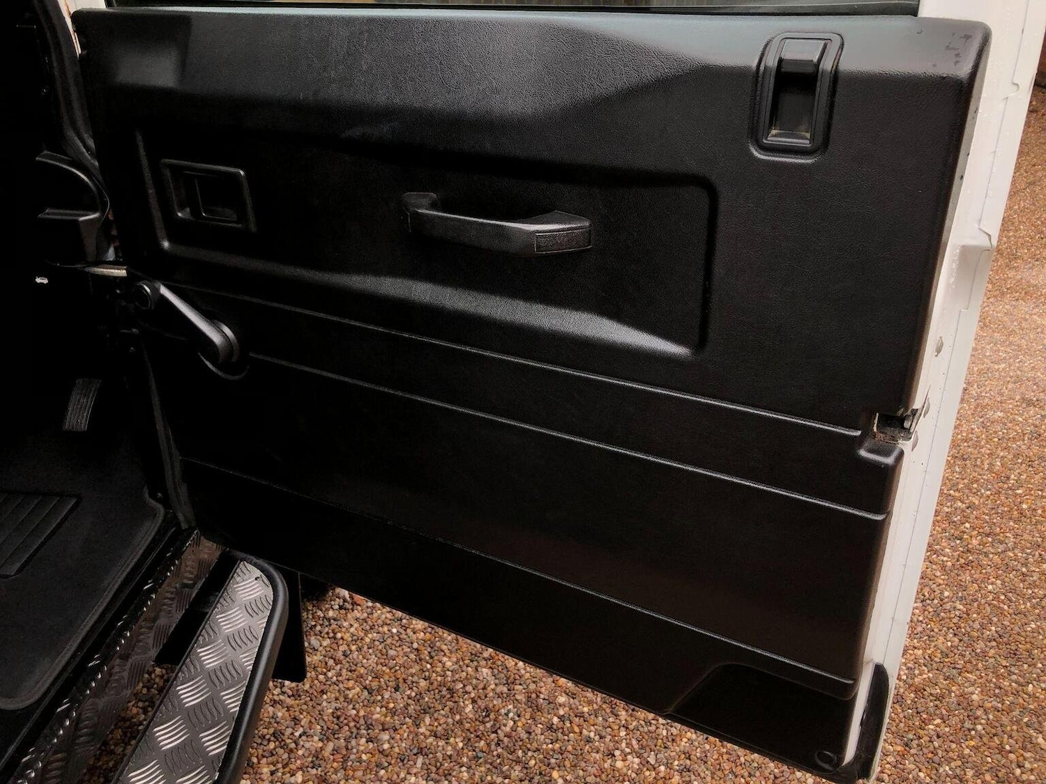 Used Land Rover Defender 2011 for sale - 77357245: Photo 67