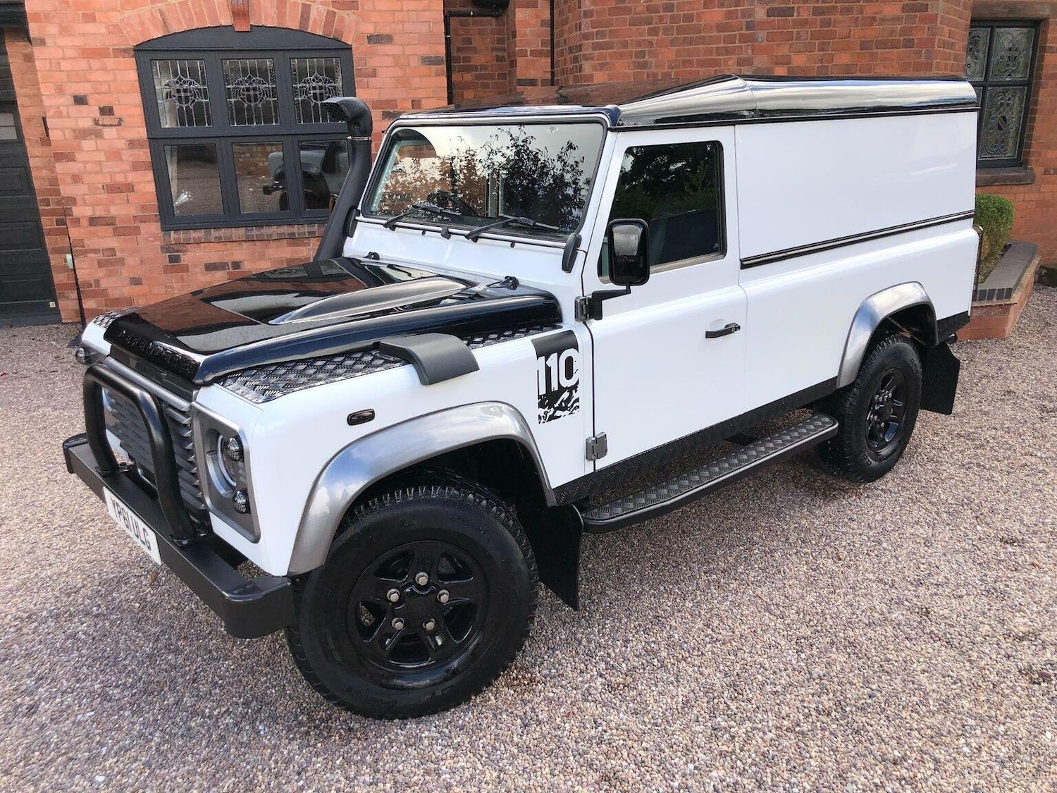 Used Land Rover Defender 2011 for sale - 77357245: Photo 74