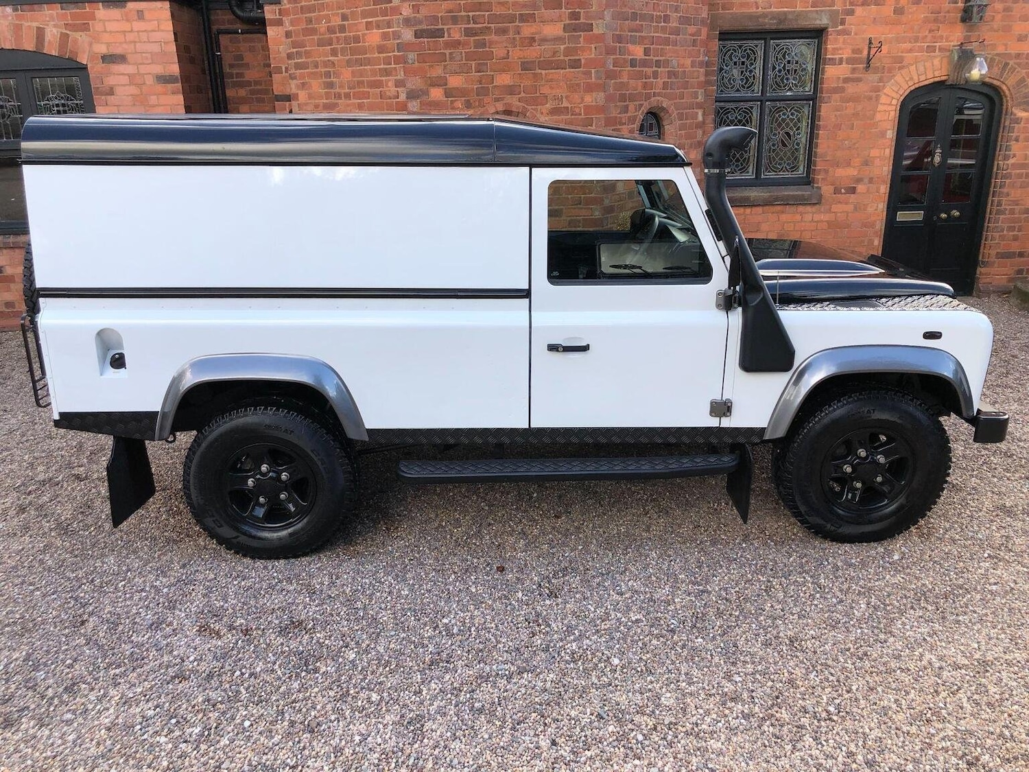 Used Land Rover Defender 2011 for sale - 77357245: Photo 76