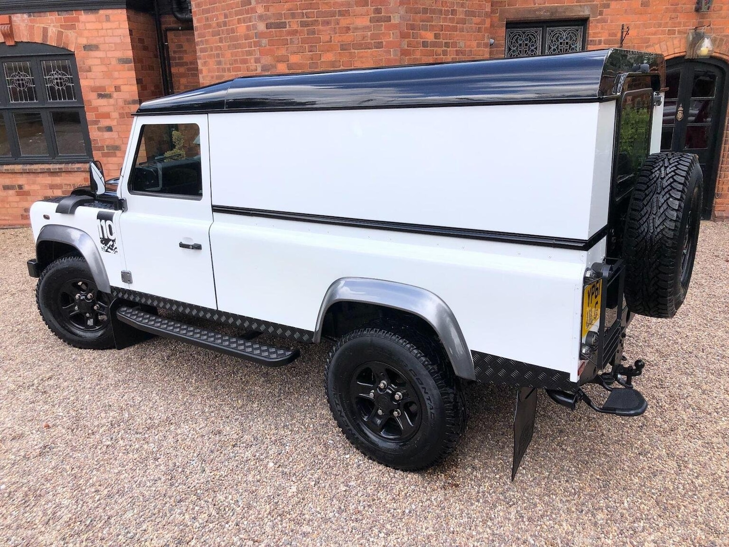 Used Land Rover Defender 2011 for sale - 77357245: Photo 83