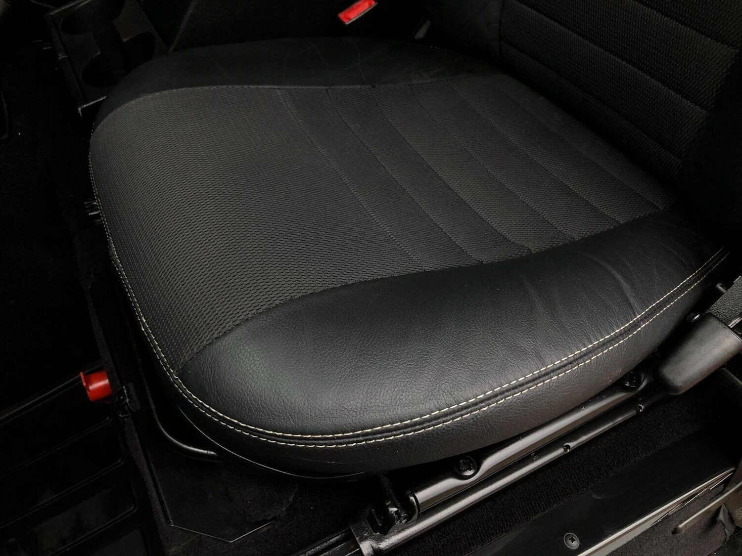 Used Land Rover Defender 110 2008 for sale - 77357265: Photo 61