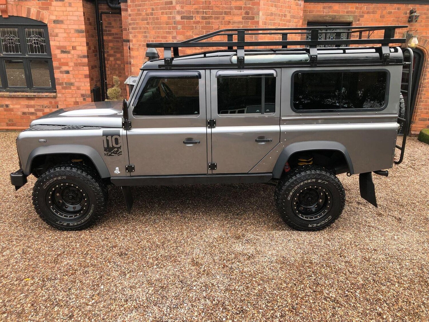 Used Land Rover Defender 110 2008 for sale - 77357265: Photo 93