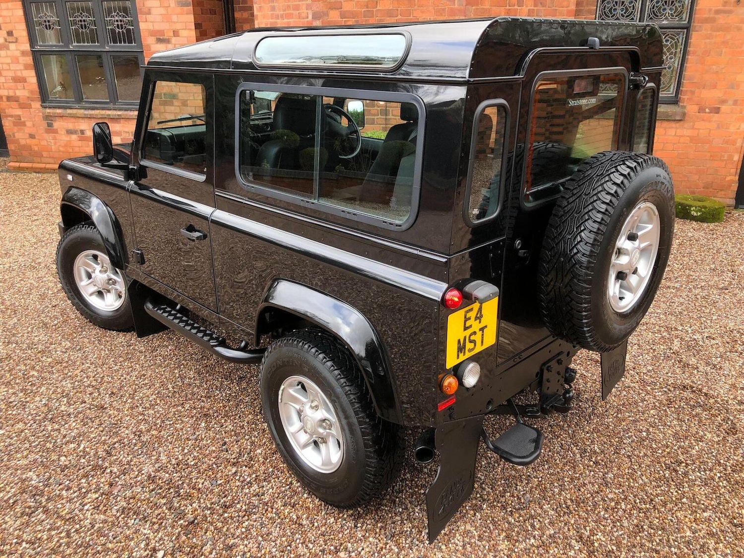Used Land Rover Defender 90 2014 for sale - 77483671: Photo 10