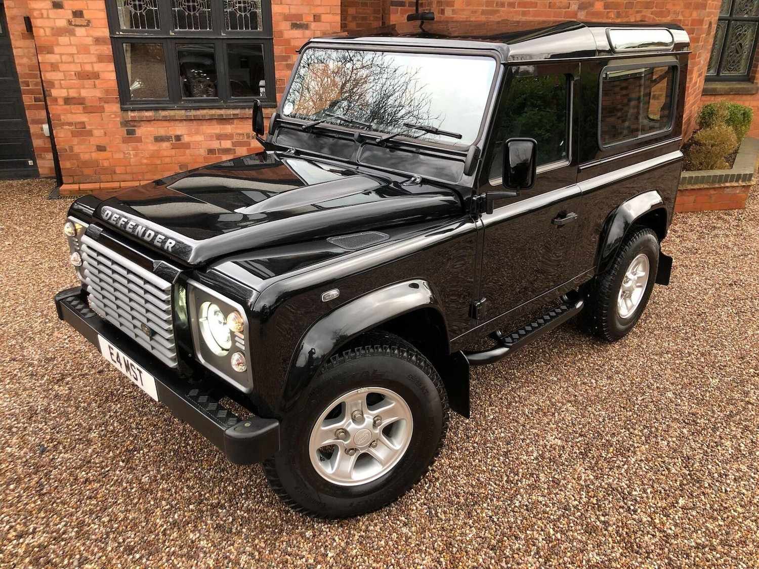 Used Land Rover Defender 90 2014 for sale - 77483671: Photo 11
