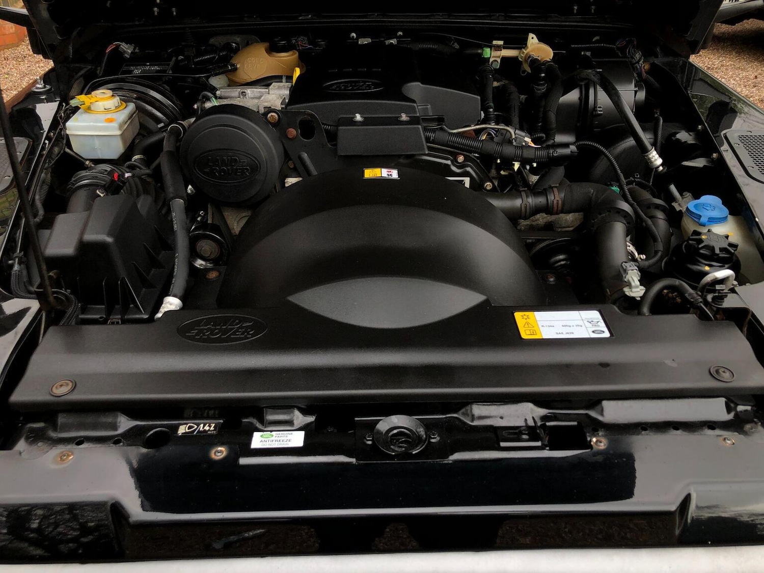 Used Land Rover Defender 90 2014 for sale - 77483671: Photo 36