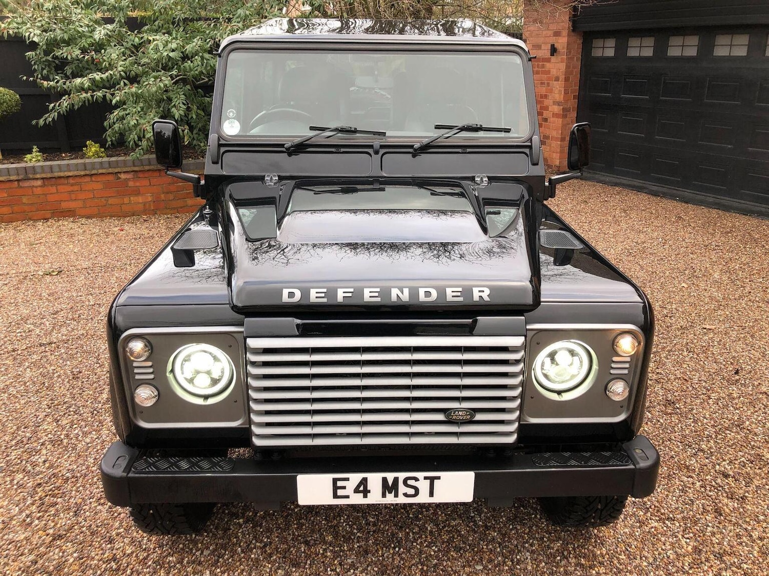 Used Land Rover Defender 90 2014 for sale - 77483671: Photo 4