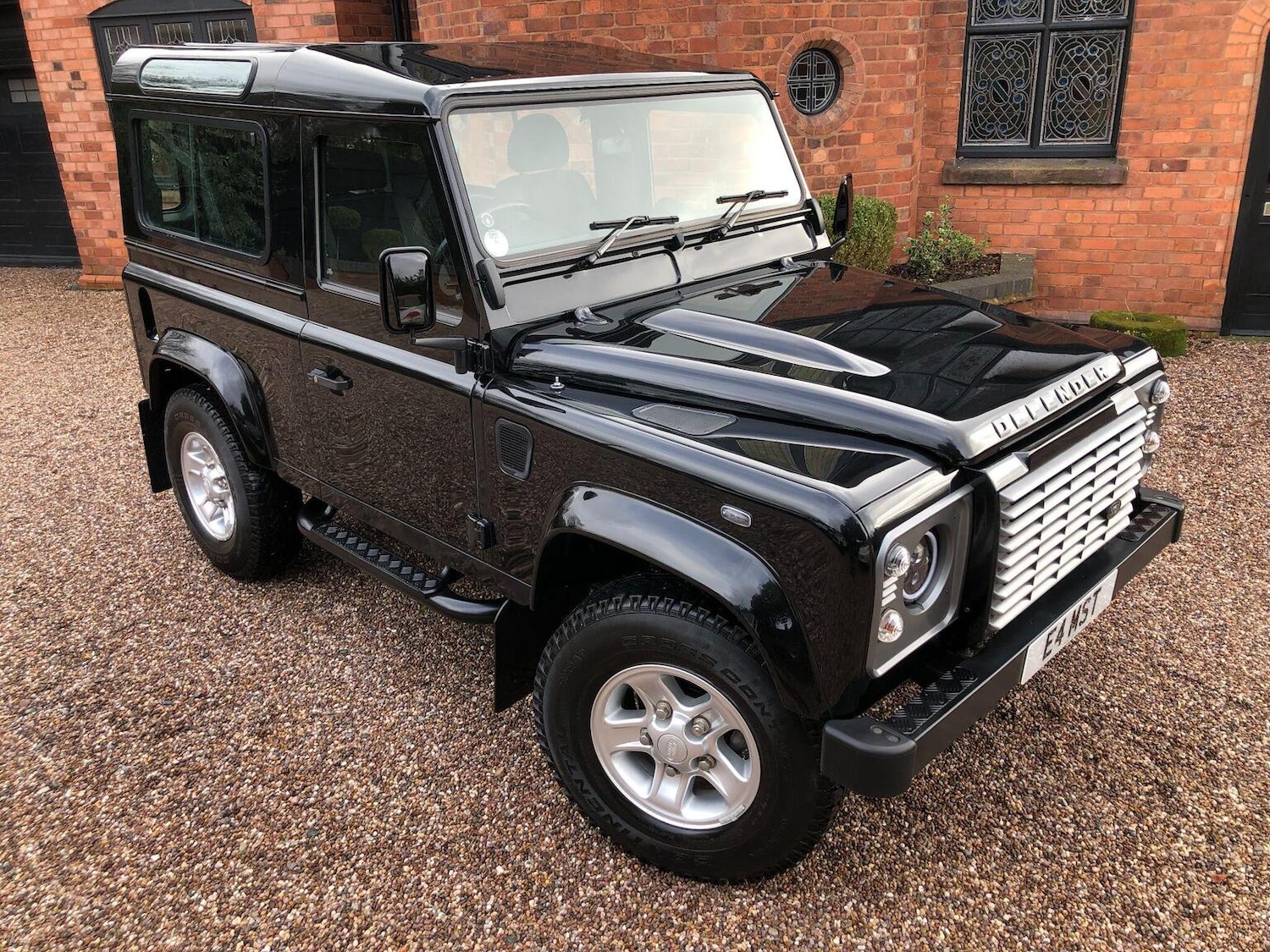 Used Land Rover Defender 90 2014 for sale - 77483671: Photo 7