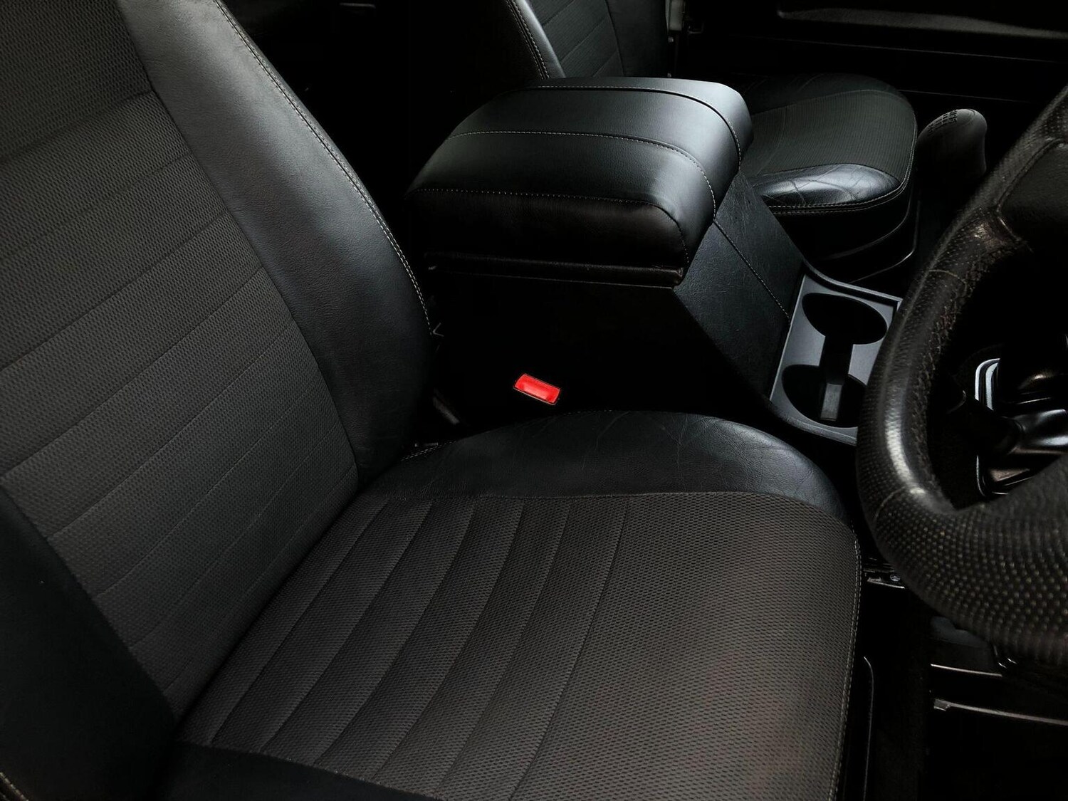 Used Land Rover Defender 2008 for sale - 77357268: Photo 48