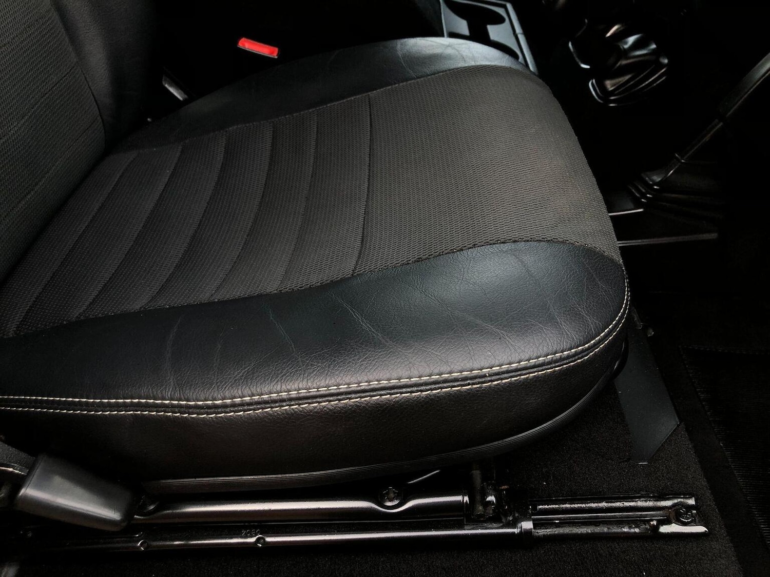 Used Land Rover Defender 2008 for sale - 77357268: Photo 49