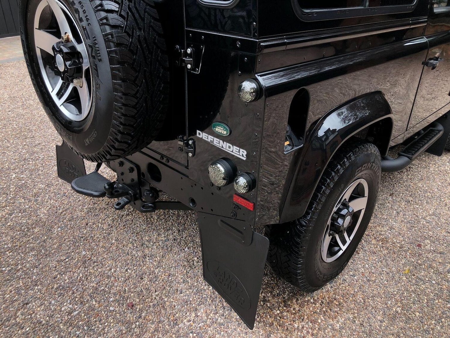 Used Land Rover Defender 2013 for sale - 77357256: Photo 38