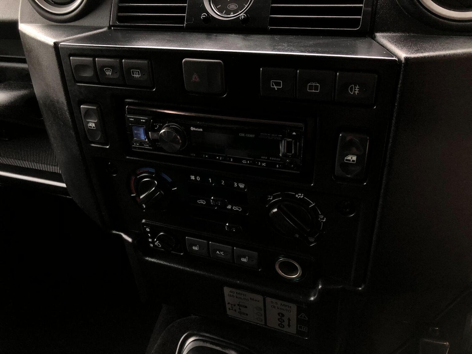 Used Land Rover Defender 2013 for sale - 77357256: Photo 50