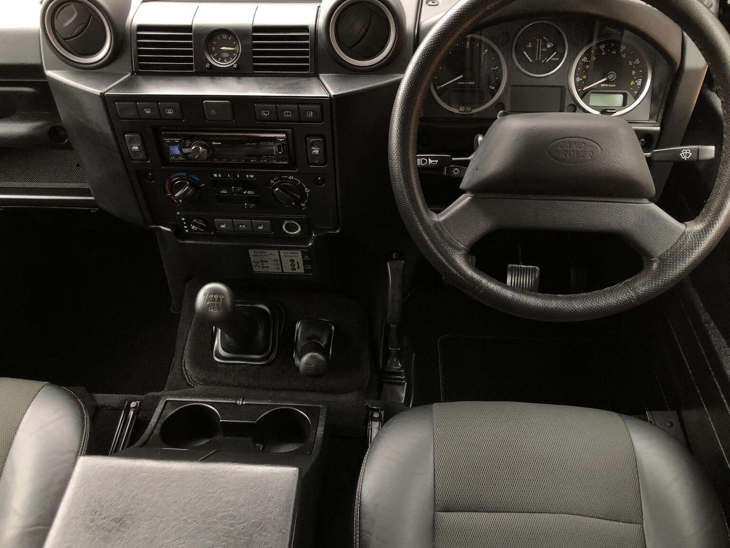 Used Land Rover Defender 2013 for sale - 77357256: Photo 53