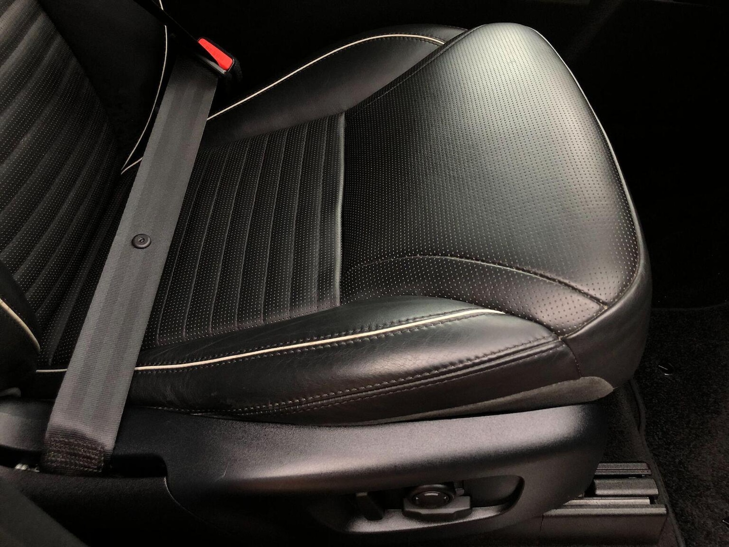 Used Land Rover Discovery 2020 for sale - 77357275: Photo 42