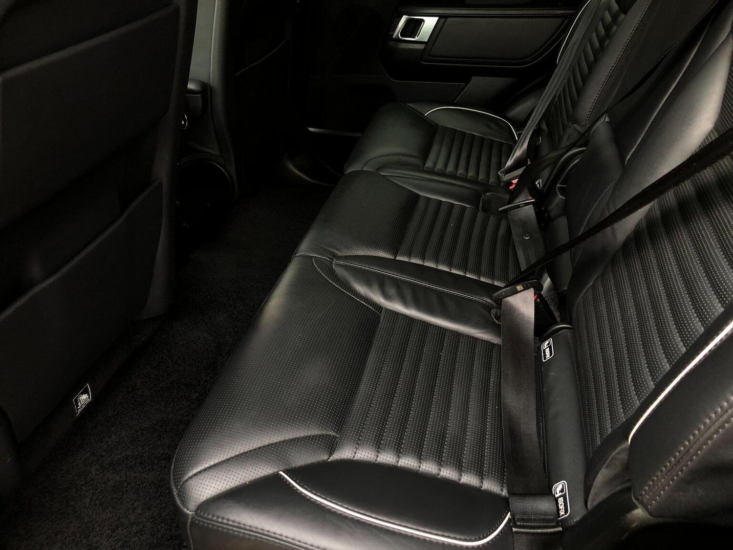 Used Land Rover Discovery 2020 for sale - 77357275: Photo 64