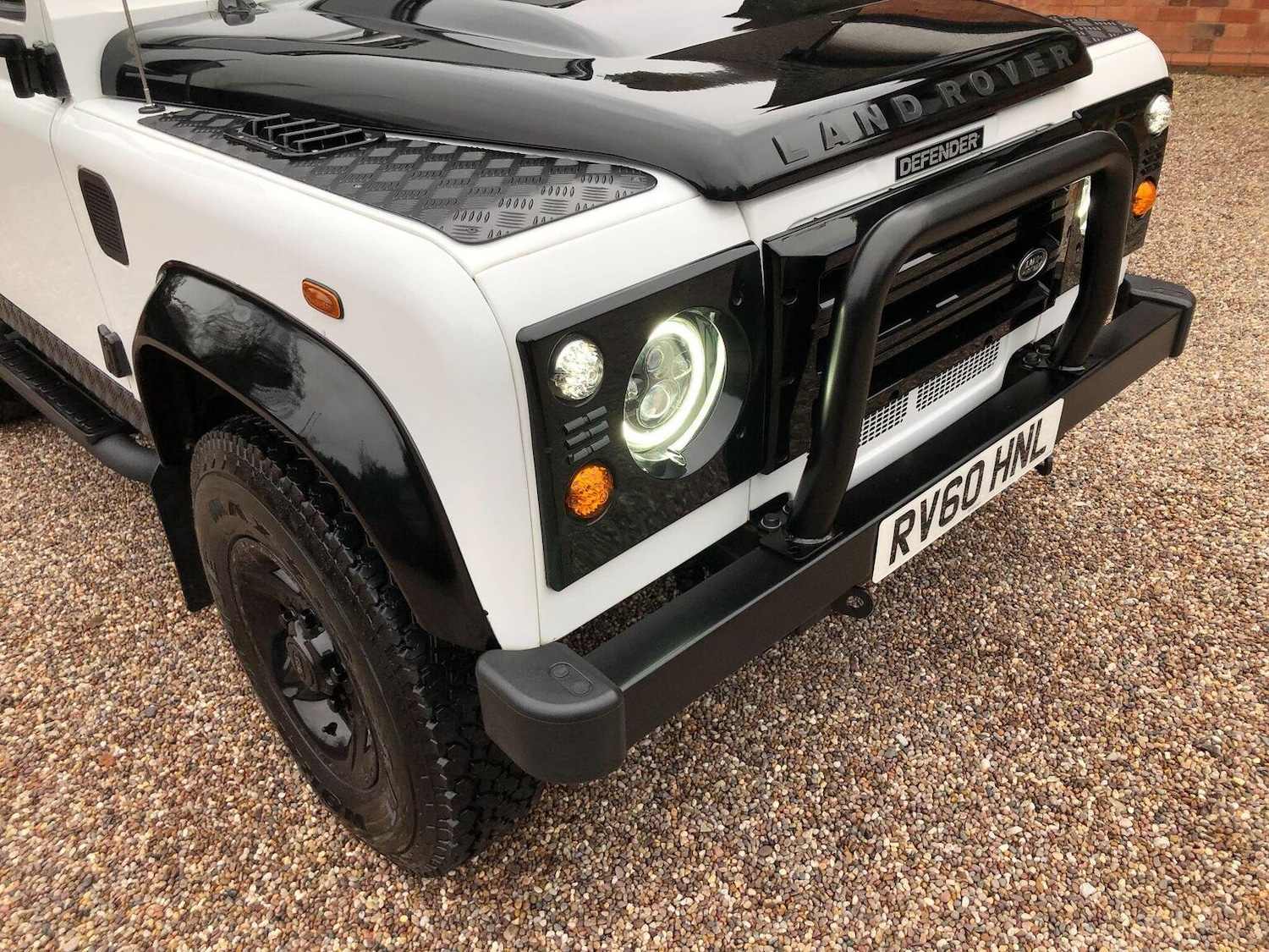 Used Land Rover Defender 2010 for sale - 77357254: Photo 24