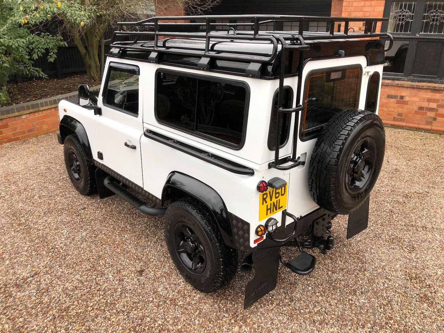 Used Land Rover Defender 2010 for sale - 77357254: Photo 37